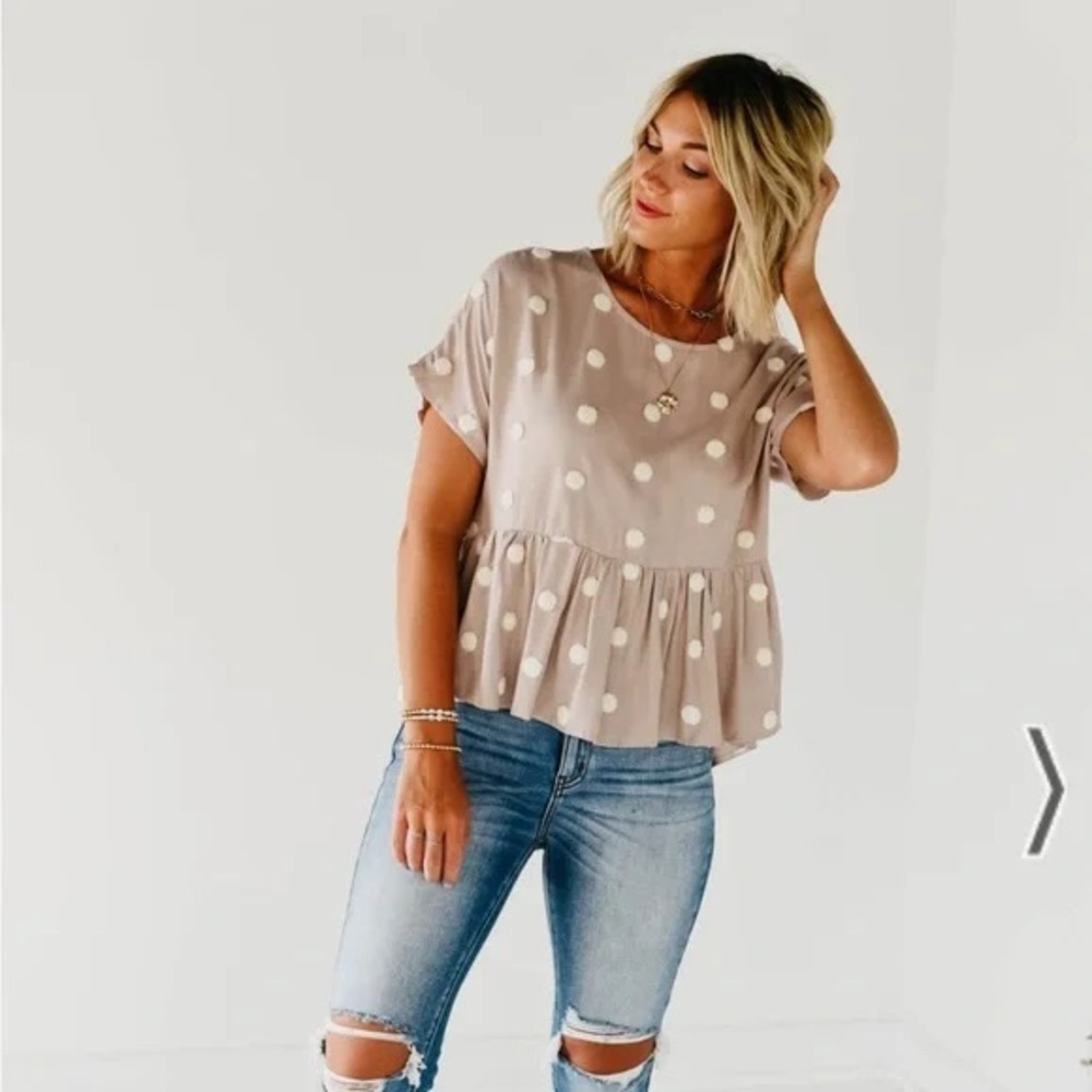 Blu Pepper- Polka Dot Ruffle Hem Top - Beige (NWT - L)